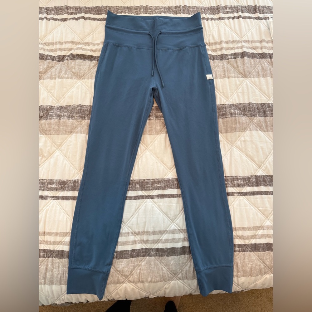 Vuori Blue Leggings
